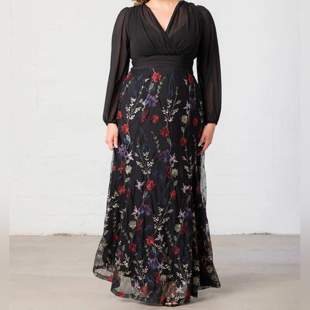 KIYONNA ISABELLA Embroidered Mesh Gown
